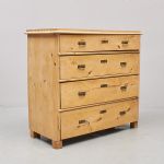 1201 2347 CHEST OF DRAWERS